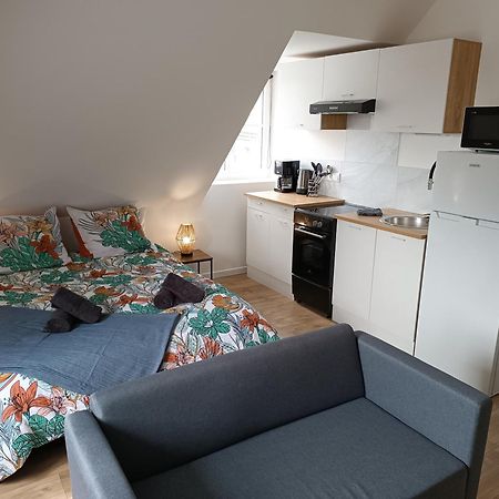 Elegant Studio ~Hyper Centre~ Apartment Coutances Exterior photo